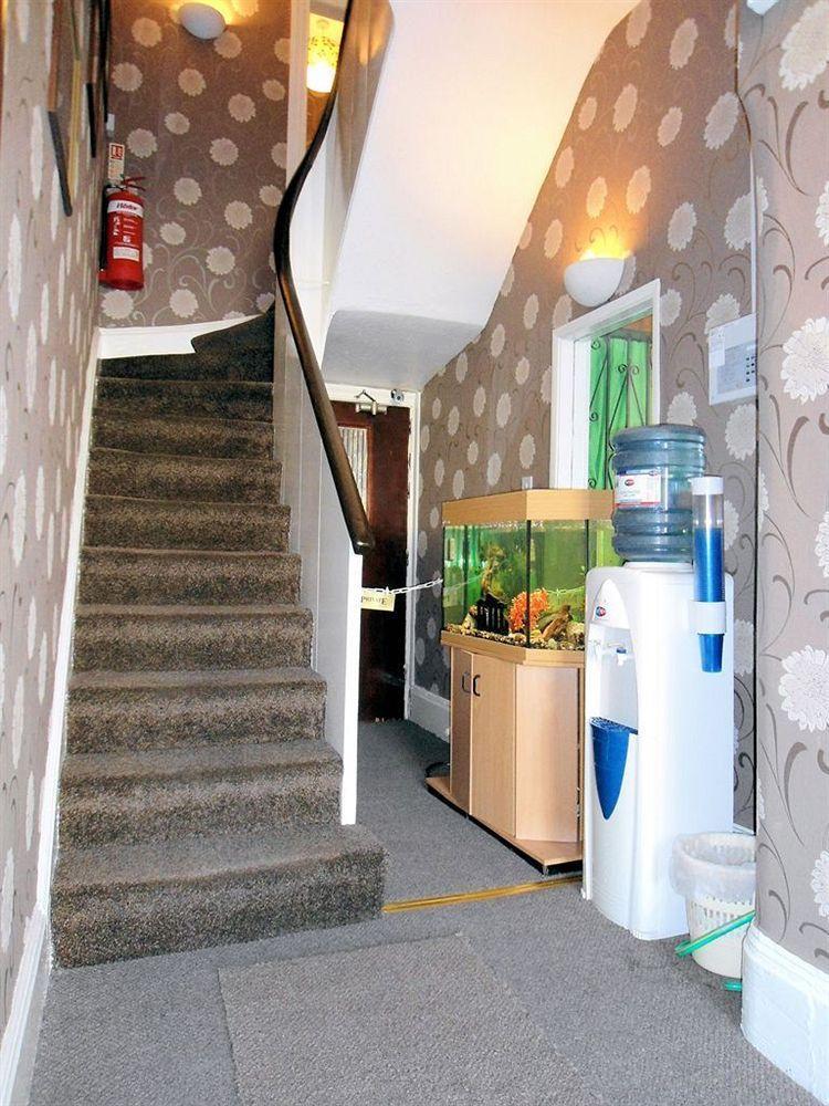 Bed & Breakfast The Trevross 2*